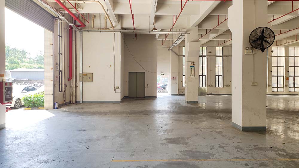 一期A(yíng)棟一樓1666平方 (3)-1000.jpg